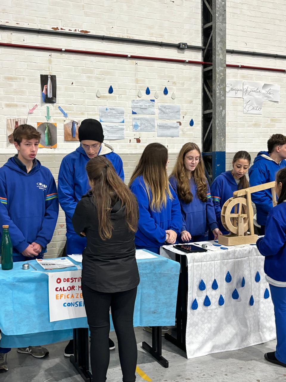 Demonstração de experimento sobre herança genética